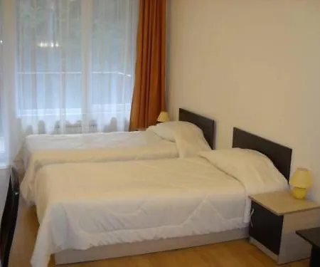 Aparthotel Daniel *